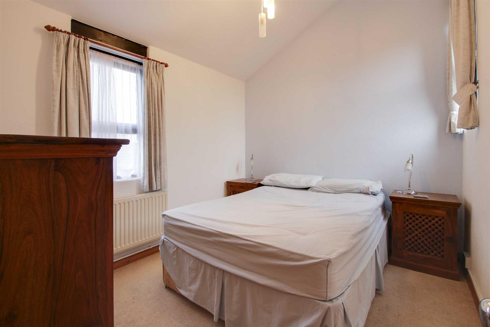 Rendlesham, Woolstone, Milton Keynes